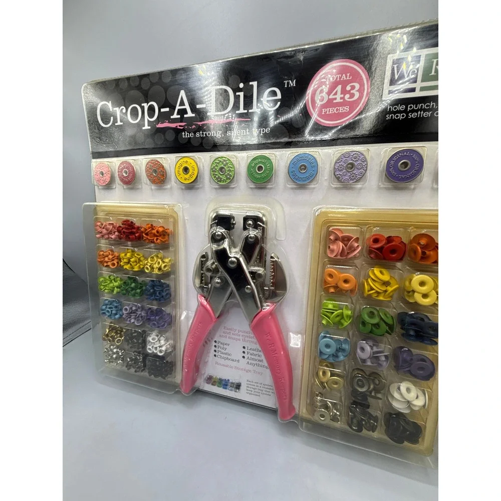 We R Memory Keepers Crop-A-Dile Eyelet and Snap Setter Kit 643 Pieces 70910-7